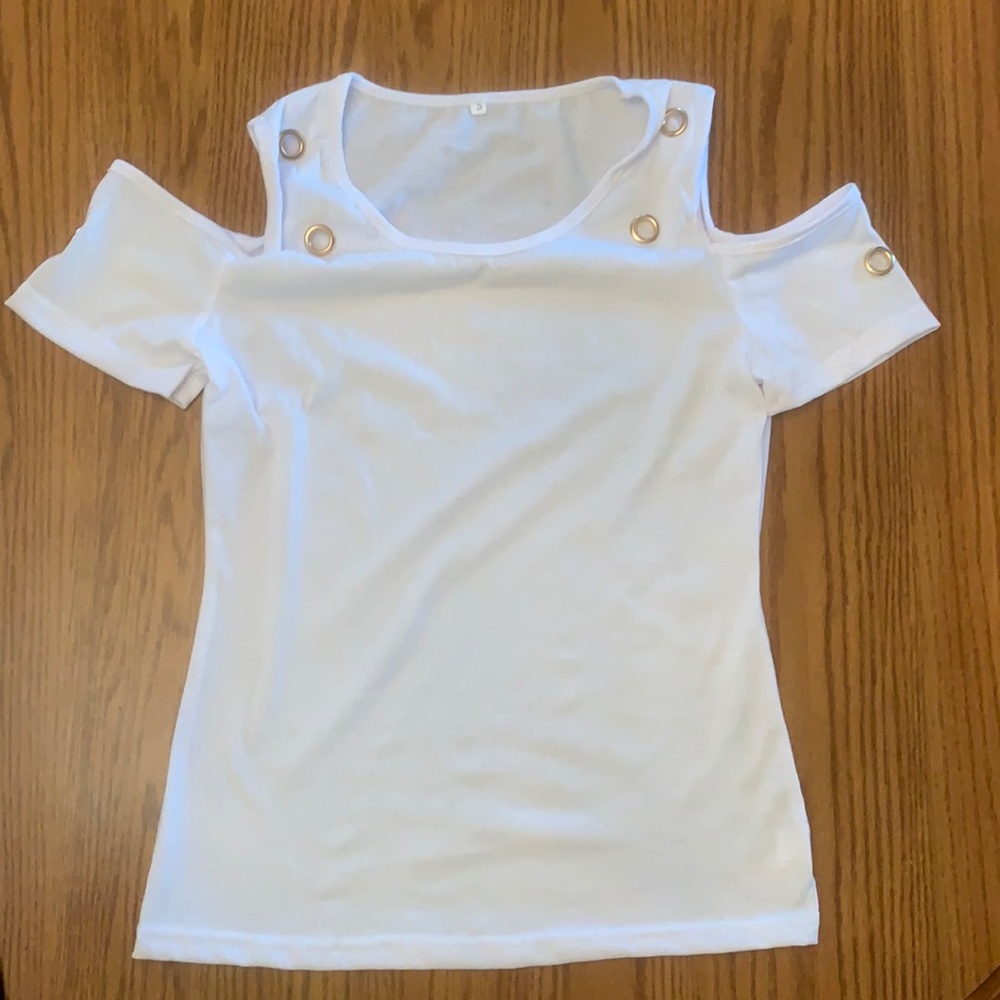 Cold shoulder t shirt